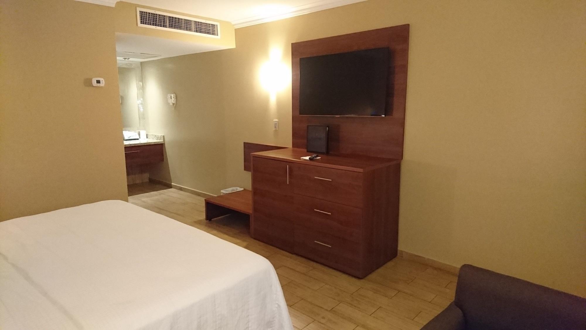 Hotel San Sebastian Hermosillo Dış mekan fotoğraf
