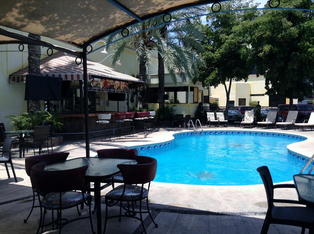 Hotel San Sebastian Hermosillo Dış mekan fotoğraf